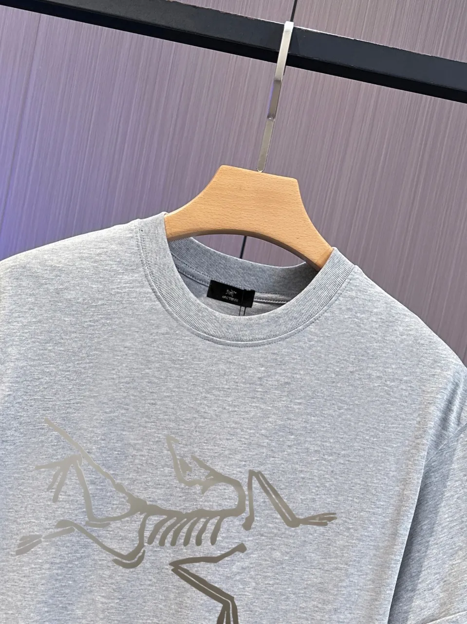 ARC`TERYX 2026 Classic T ， Breathable ， ， ！ Same Style ：White Black Gray Size：S M L XL